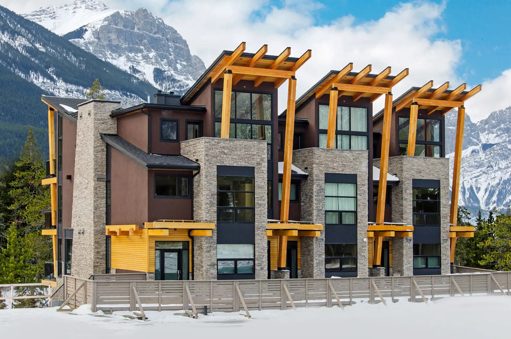 Renaissance Condos located at 101 Stewart Creek Rise,  Canmore,   AB image